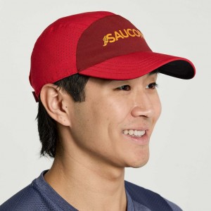 Red Men's Saucony Outpace Hat | SG-SBXUQ