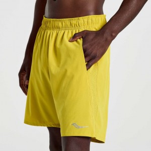 Yellow Men's Saucony Outpace 7" Shorts | SG-JBFNV