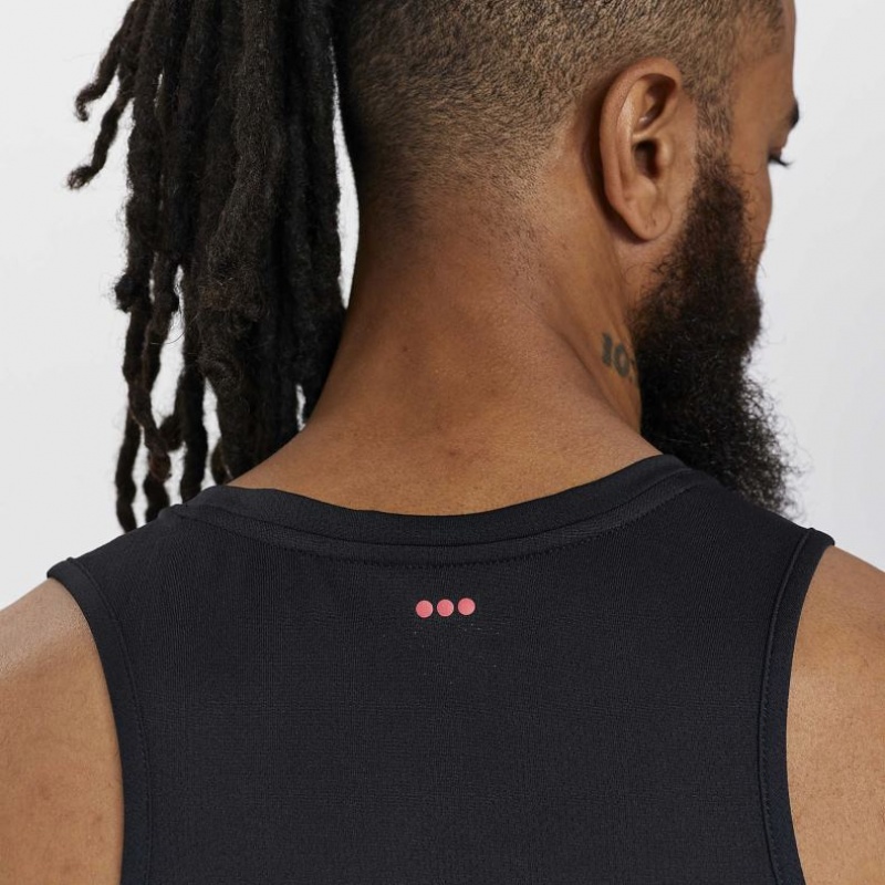 Black Men's Saucony Stopwatch Singlet | SG-EIRJT