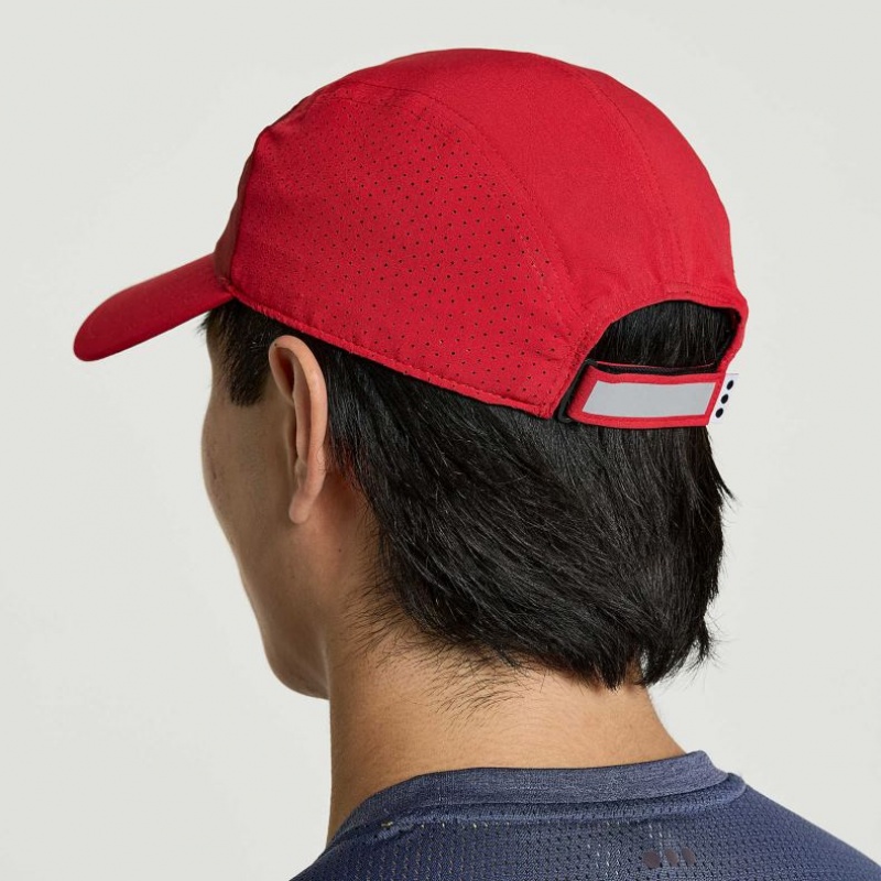 Red Men's Saucony Outpace Hat | SG-SBXUQ