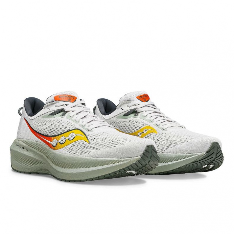 White Men's Saucony Triumph 21 Running Shoes | SG-IGOFN