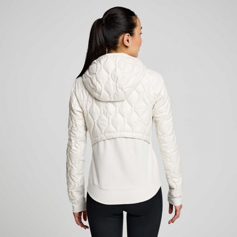 White Women's Saucony Solstice Oysterpuff Jacket | SG-XWUON